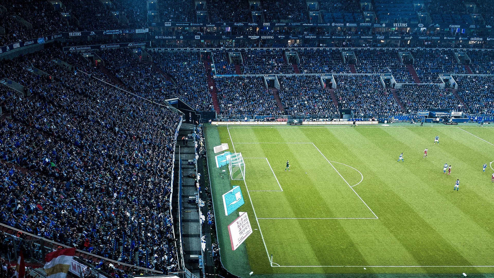 联赛工资帽争议再起，财政公平成为谈判焦点，2020-2021赛季工资帽