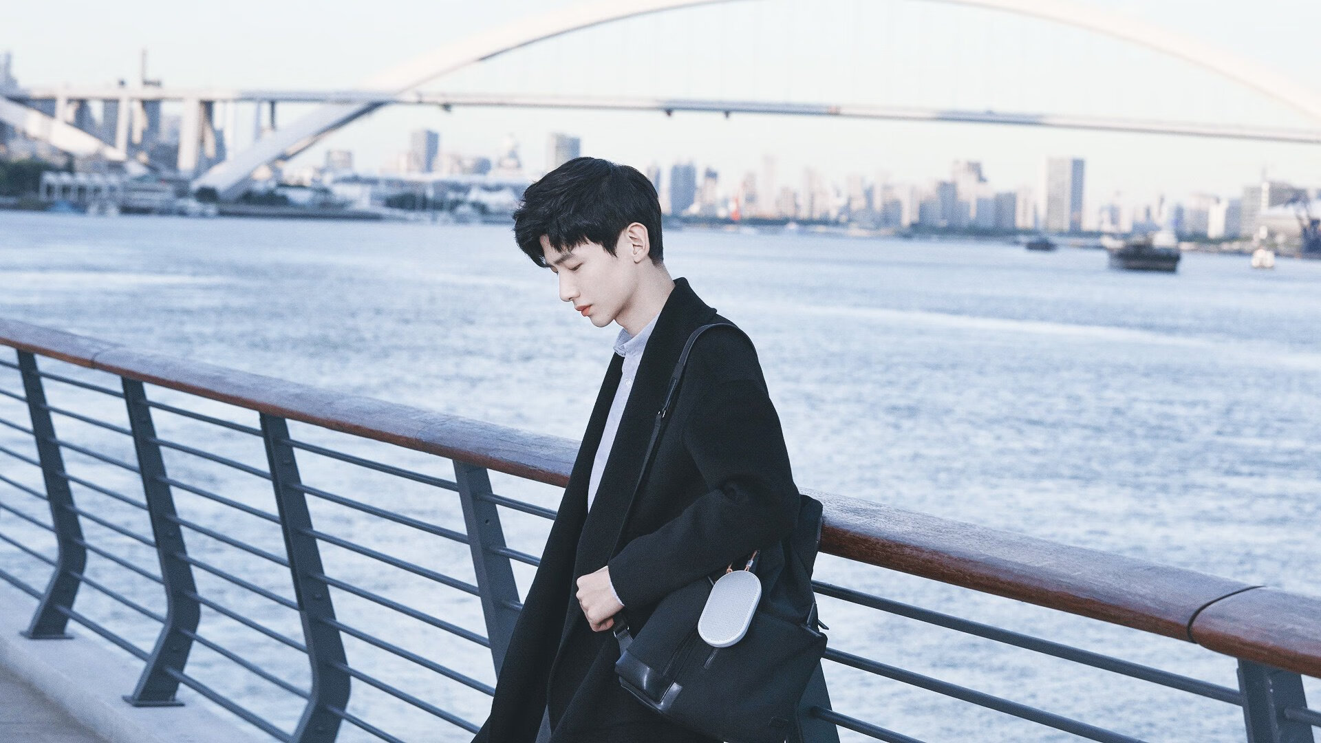 “足球+文化+旅游”融合模式带动行业跨界转型,行业潜力巨大,足球文化产业